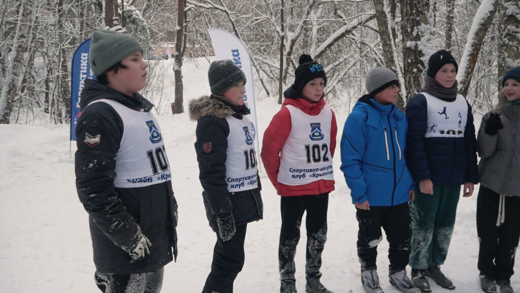 Спортивно-Досуговый Клуб "Крылатское" совместно с управой района Крылатское организовали торжественное открытие лыжной трассы.